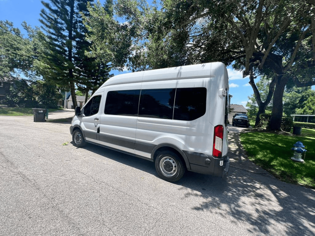 Aritours Travel - Autos - parques452