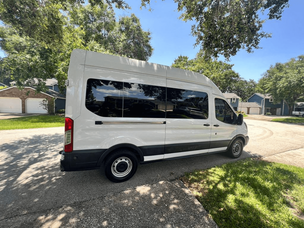 Aritours Travel - Autos - parques454
